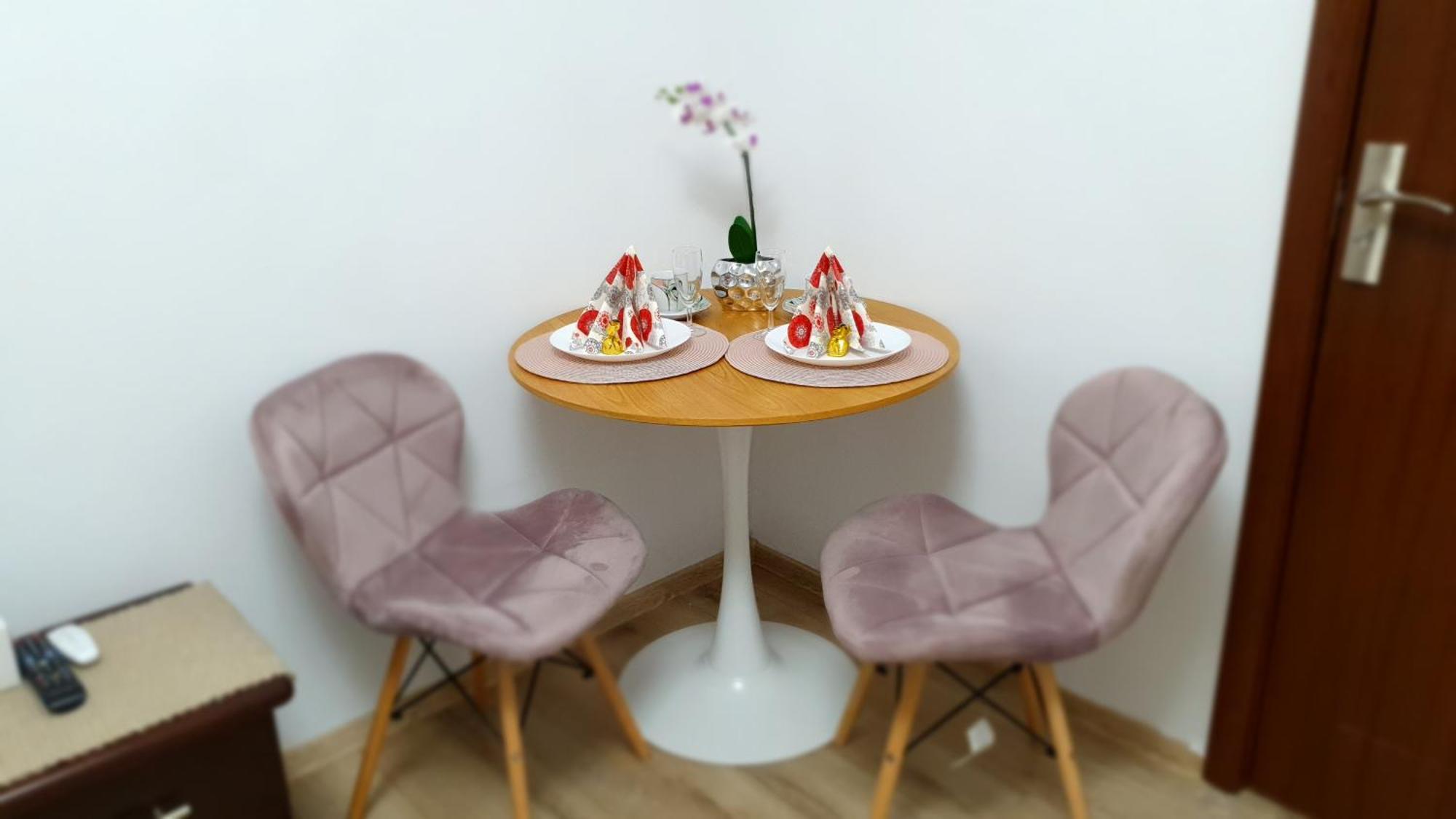 Janine Studio Brasov Bagian luar foto