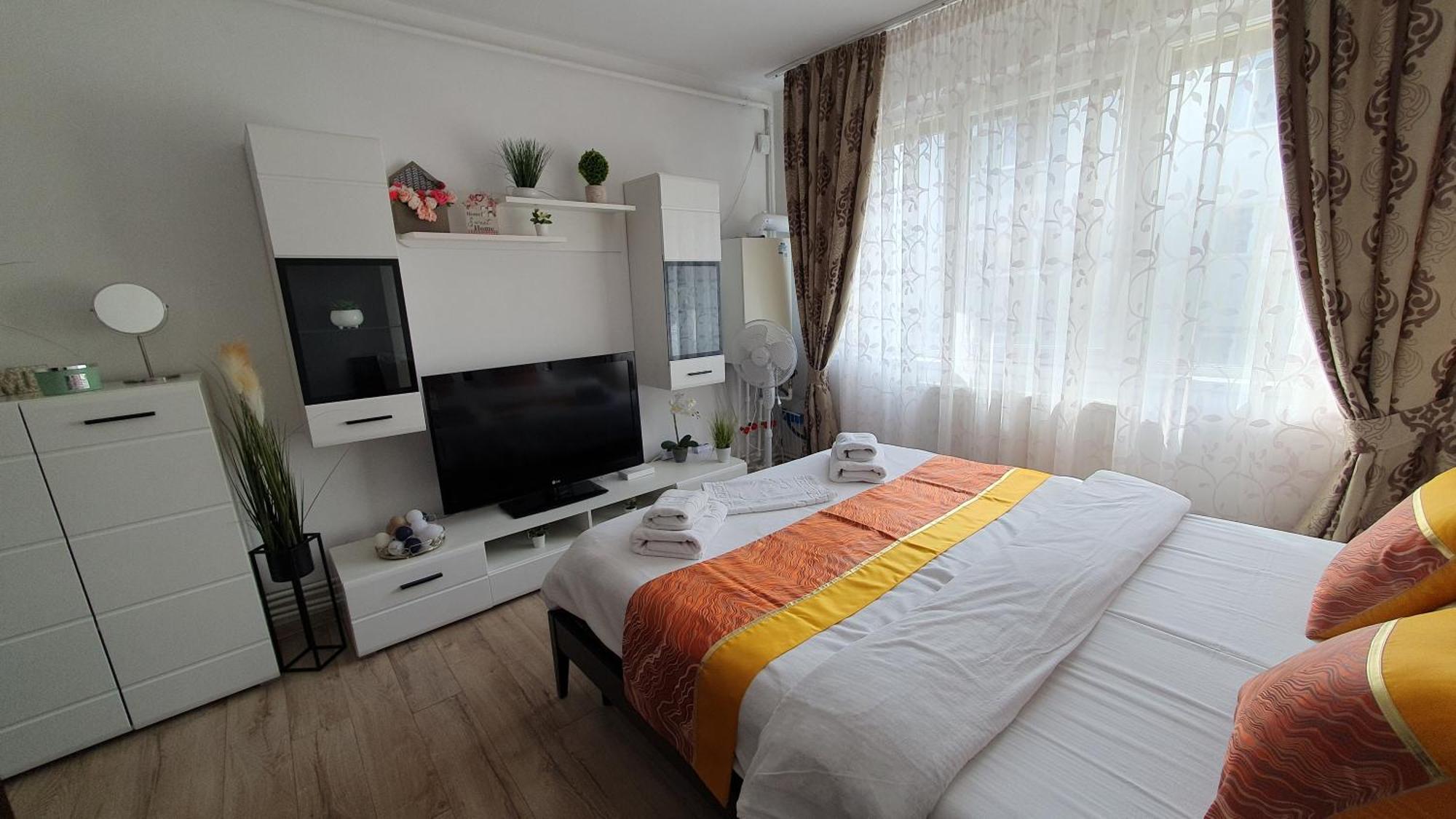Janine Studio Brasov Bagian luar foto